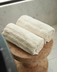 Set mit 4 Handtüchern (4 St. 50x100 cm) Set mit 4 Handtüchern (4 St. 50x100 cm)