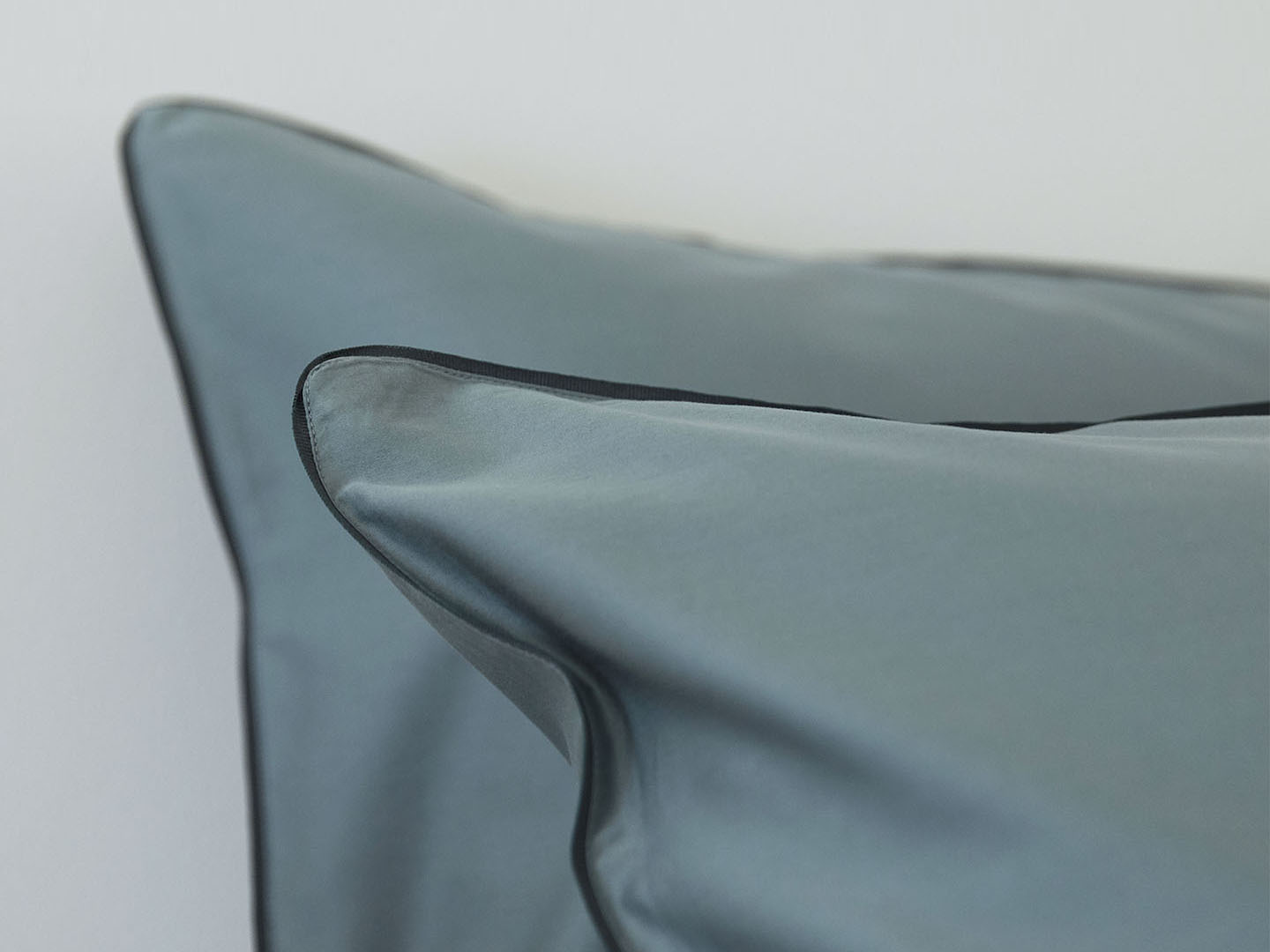 Kissenbezug Strimma - Washed Bottle Green