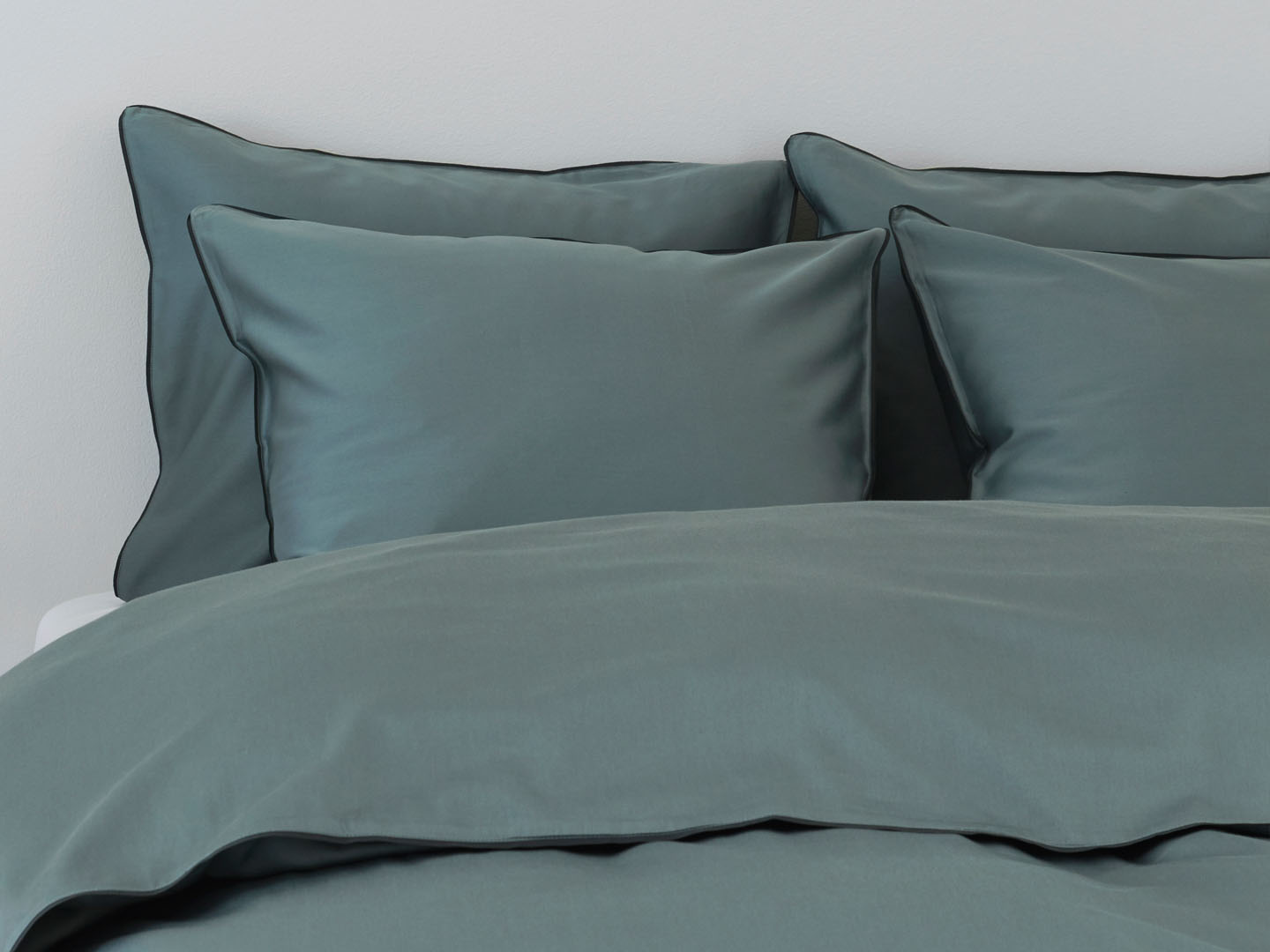 Kissenbezug Strimma - Washed Bottle Green