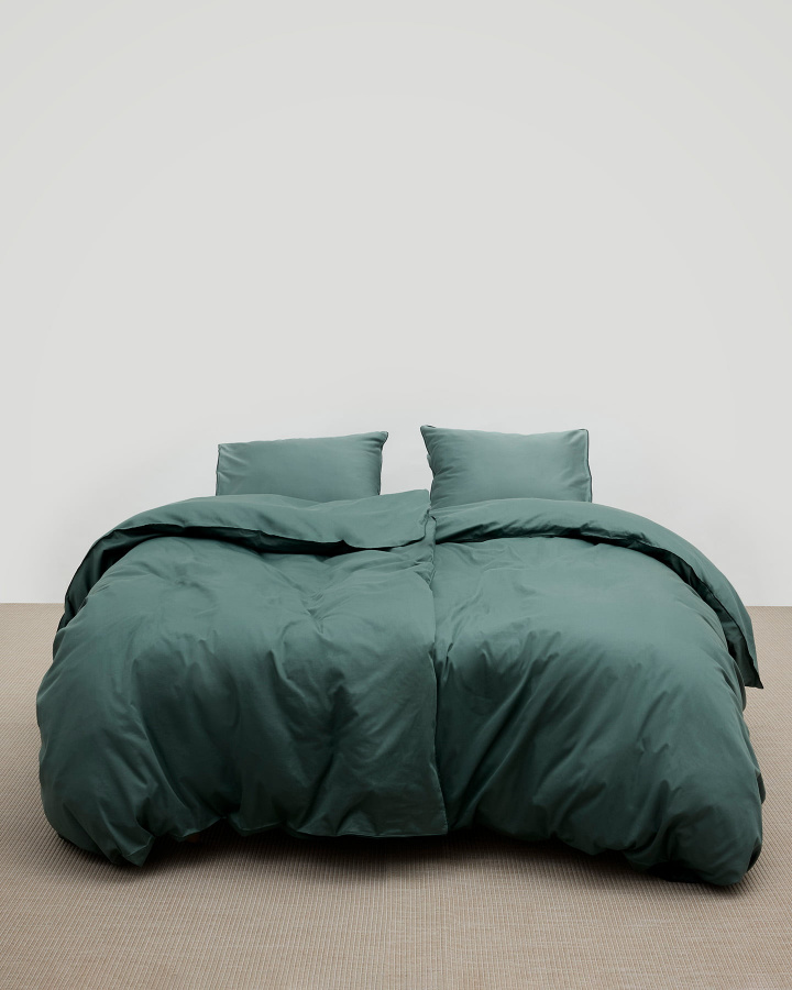Bettwäscheset Strimma - Washed Bottle Green in der Gruppe Bettwäsche / Bettwäschesets bei A L V A (1064)
