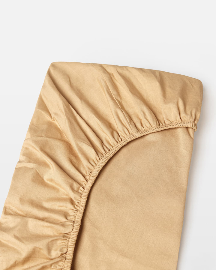 Spannbettlaken Nejd Perkal - Desert Sand in der Gruppe Bettwäsche / Bettwäsche bei A L V A (1139)
