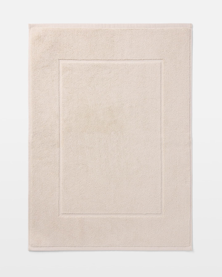 Badematte Essens - Seashell Beige in der Gruppe Badtextilien / Badematten bei A L V A (1203)