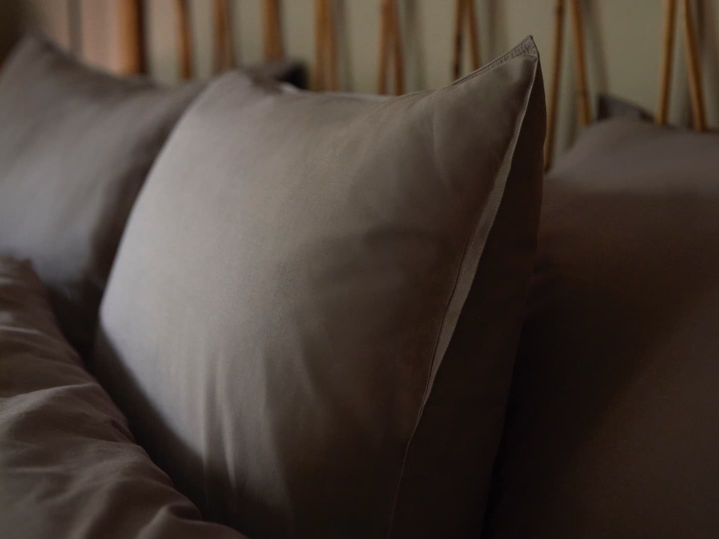 Kissenbezug Nejd Perkal - Deep Taupe